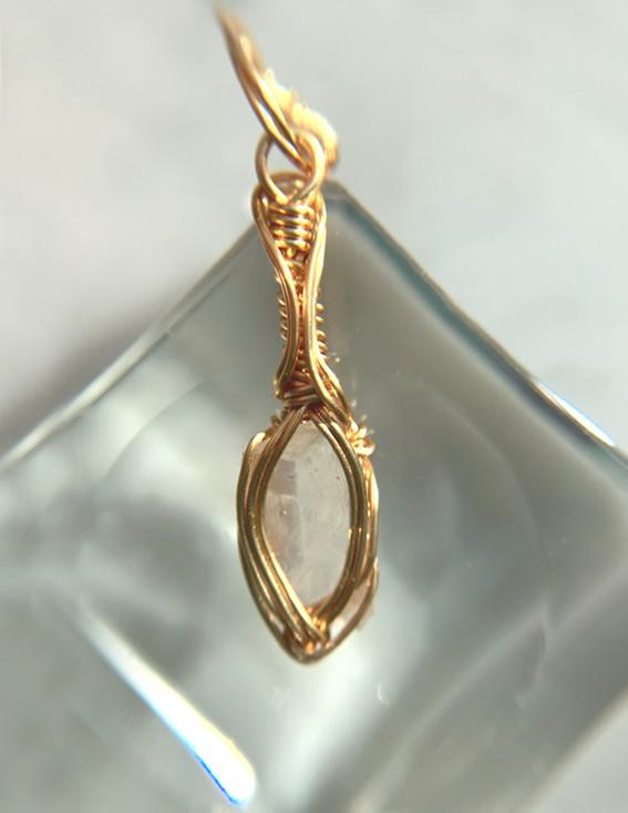 ロシア産 フェナカイト ペンダント 証明書付き 14kgf＊ | 2枚目