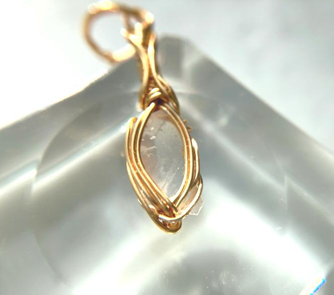 ロシア産 フェナカイト ペンダント 証明書付き 14kgf＊ | 9枚目