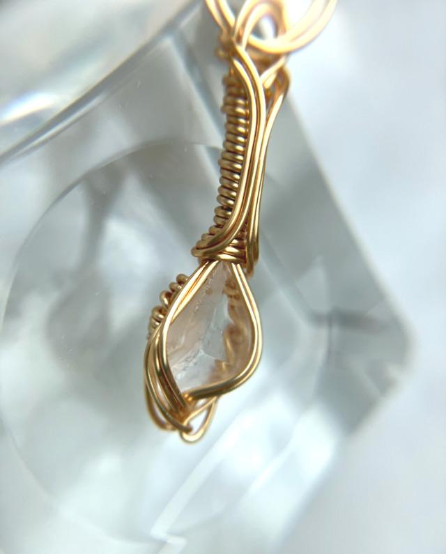 ロシア産 フェナカイト ペンダント 証明書付き 14kgf＊ | 4枚目