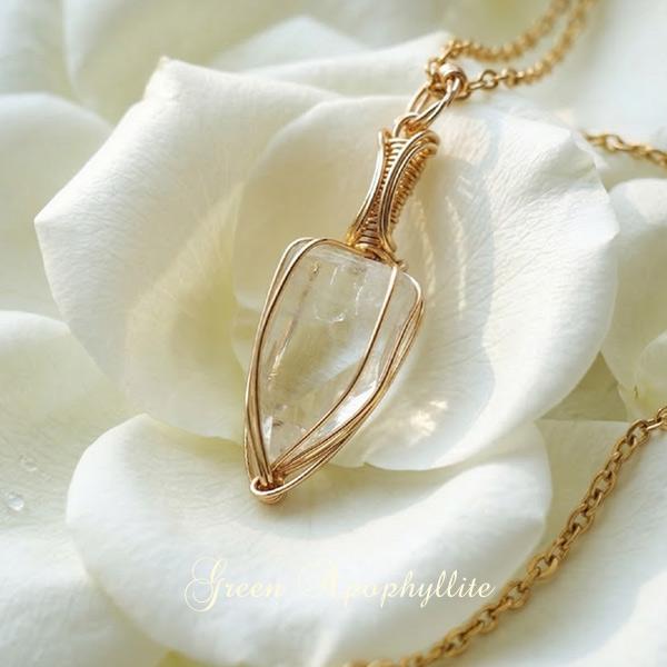 グリーンアポフィライト ペンダントトップ