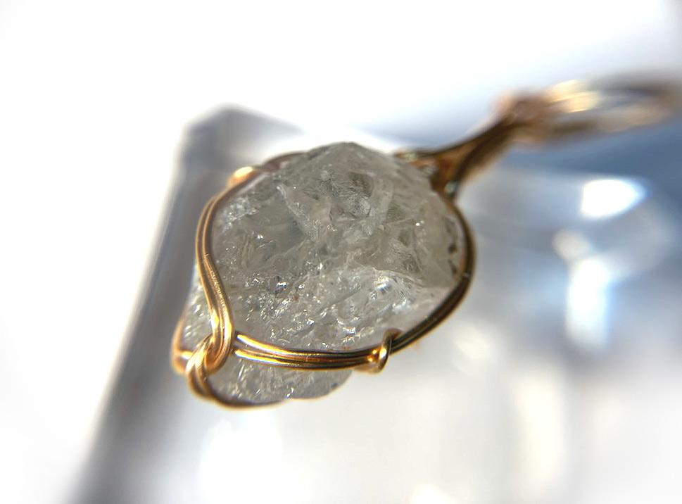 ロシア産 フェナカイト ペンダント 証明書付き 14kgf＊ | 8枚目