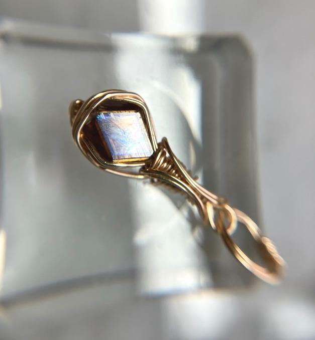 天川村産 レインボーガーネット 高品質原石磨きペンダントトップ | 9枚目