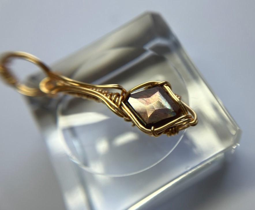 天川村産 レインボーガーネット ジェムグレード ペンダントトップ | 9枚目