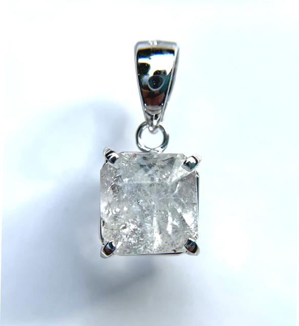 ベリロナイト ペンダント 1.82ct  Sv925 | 2枚目