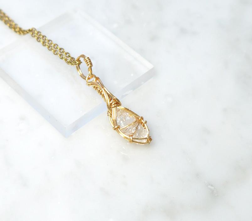 ロシア産 フェナカイト ペンダント 証明書付き 14kgf＊ | 3枚目