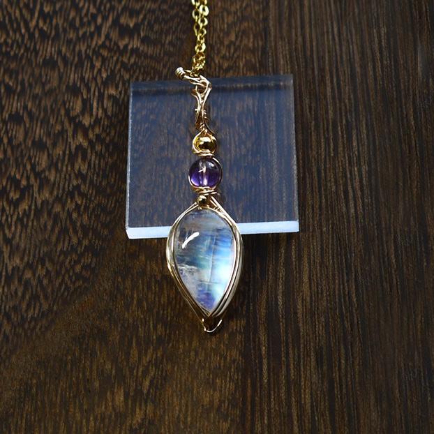 宝石質 レインボームーンストーン ペンダント