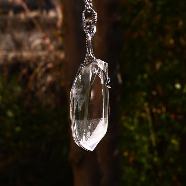 初期の レムリアンシードクリスタル ペンダント