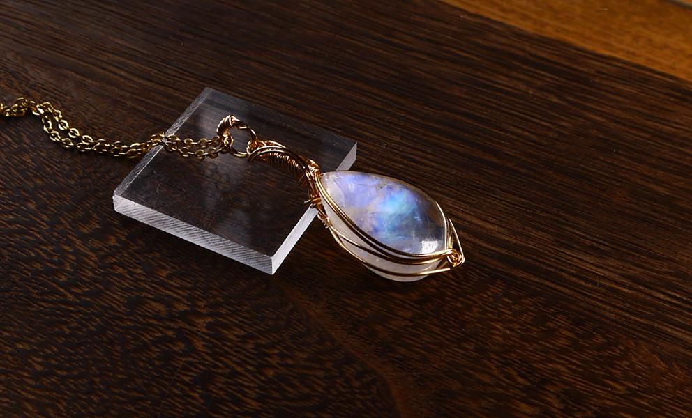 宝石質 レインボームーンストーン ペンダント | 5枚目