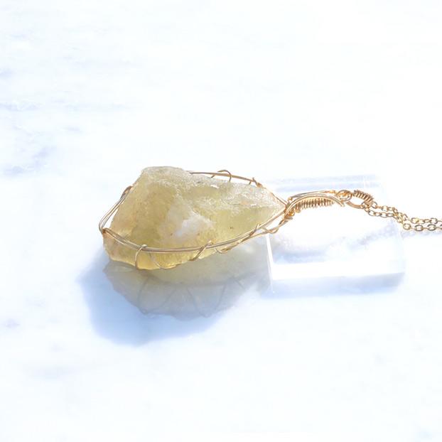 リビアングラス 原石 ペンダントトップ | 7枚目