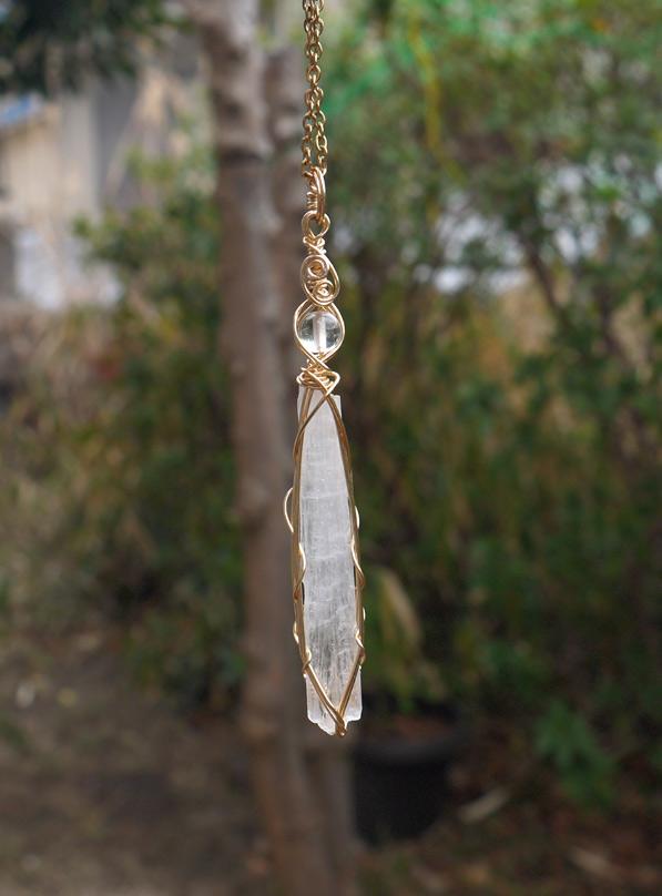 ナトロライト× サチャマニクォーツ シナジーペンダント | 2枚目