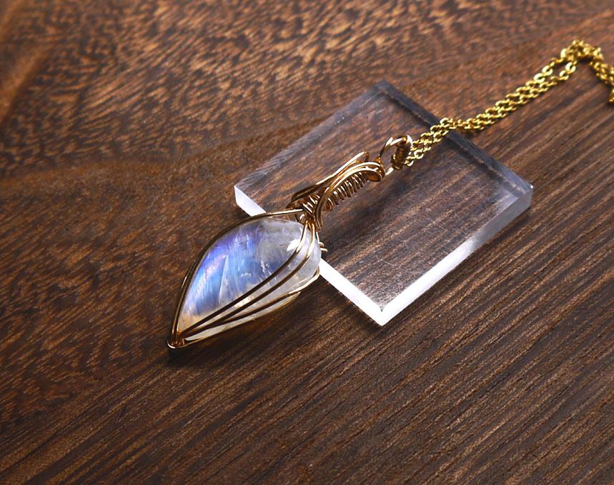 宝石質 レインボームーンストーン ペンダント | 8枚目